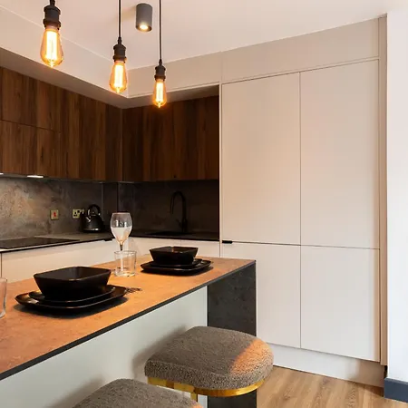 Luxurious Two-Bed Stay: Mcr Manchester Exterior photo
