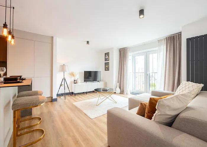 Luxurious Two-Bed Stay: Mcr
